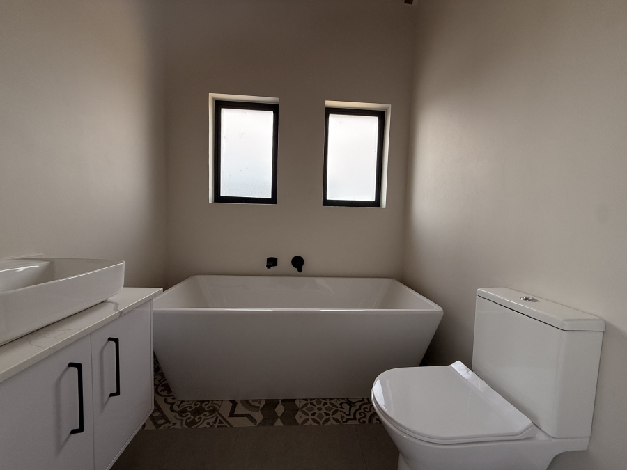 3 Bedroom Property for Sale in Helderzicht Eco Estate North West